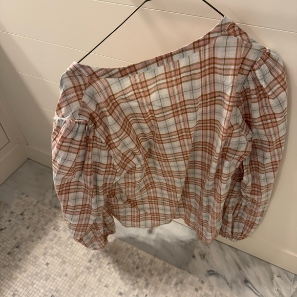 Reformation Autumn Top - Picture 2 of 2